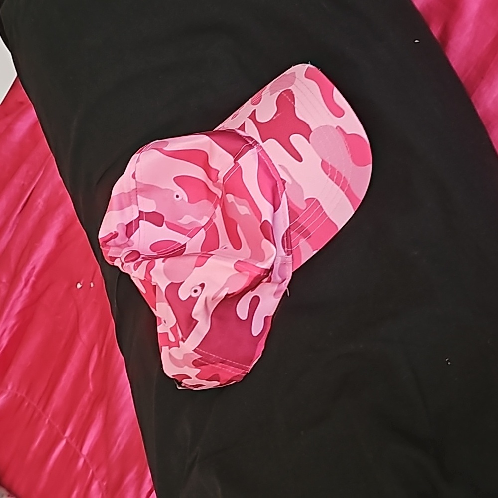 Pink camouflaged, baseball hat